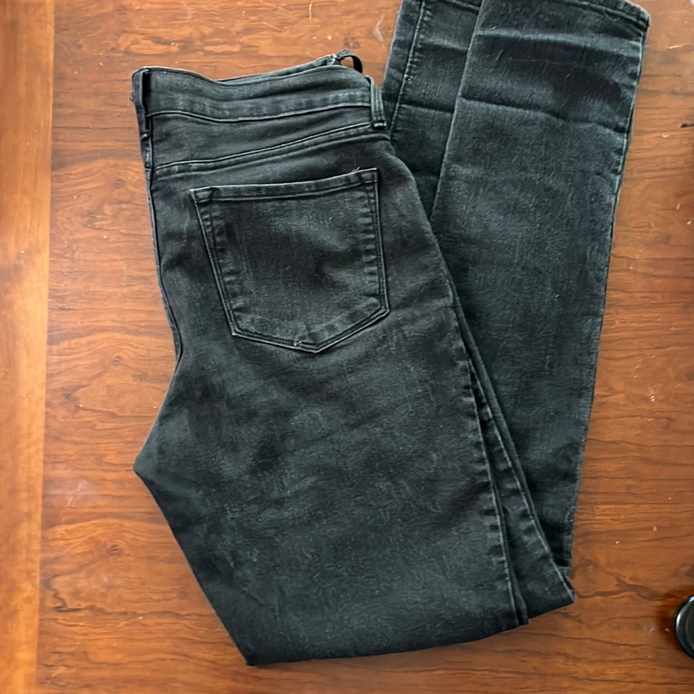 Stylish High waisted jeans